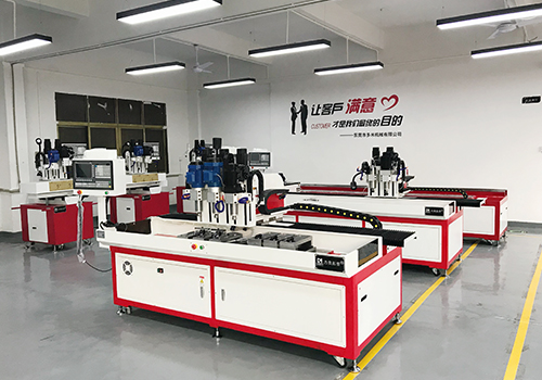 為什么企業都喜歡使用自動鉆孔機？